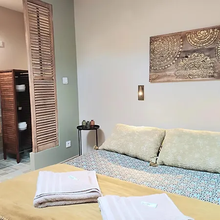 Le Clos De Marissel - Terrasse Et Jardin 博韦