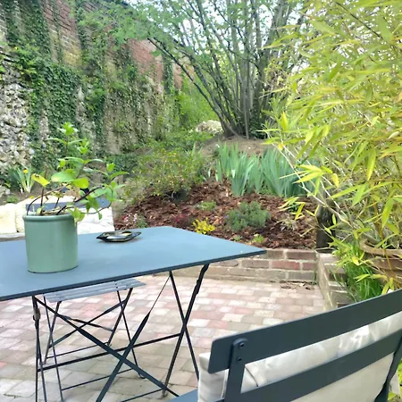 Le Clos De Marissel - Terrasse Et Jardin